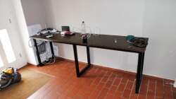 Rohrrahmengestell mit Siebdruckplatte