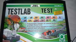 Technik im Aquarium Gesellschaftsbecken