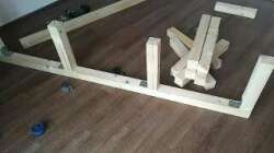 Umzug Ende 2014. Untergestell selbst hergestellt. 