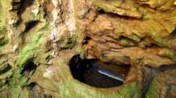 Auffangsöffnung mit schieferer Ebene Unterwasserfall