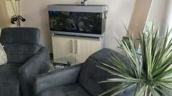 Da ist Platz für ein größeres Becken!!!