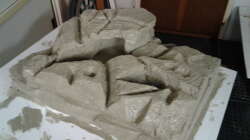  erster Anstrich mit Fliesenkleber