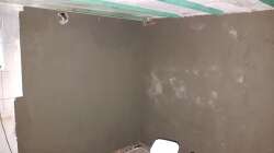 Teil 2 Dichtschlämme aufgebracht erste Schicht