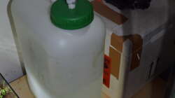 Pumpe mit 15l Wassertank und Zeitschaltuhr