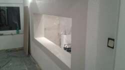 Treppenhausseite Wand geöffnet