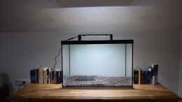 aquarium-von-junglist-iwagumi-style_Drainage Lava und Schaumstoff als Unterlage für den Hauptst