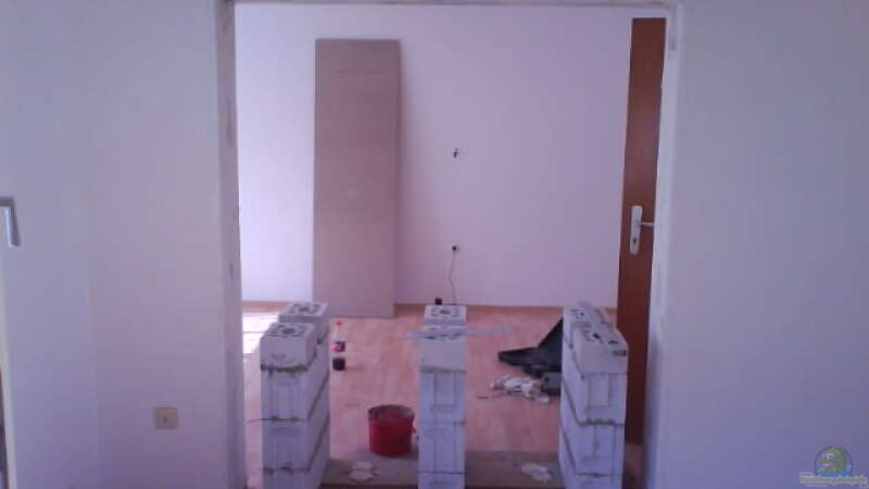 Aufbau des Gestelles...Blick von Wohn- in Schlafzimmer von Andre Spieler (5)